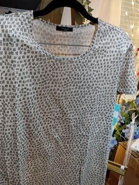 Studio 1886 Black & Beige Printed Women's Tee